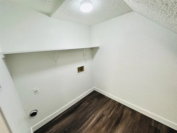 $1,195 | 1314 Southport Drive, Unit B, Austin, TX 78704