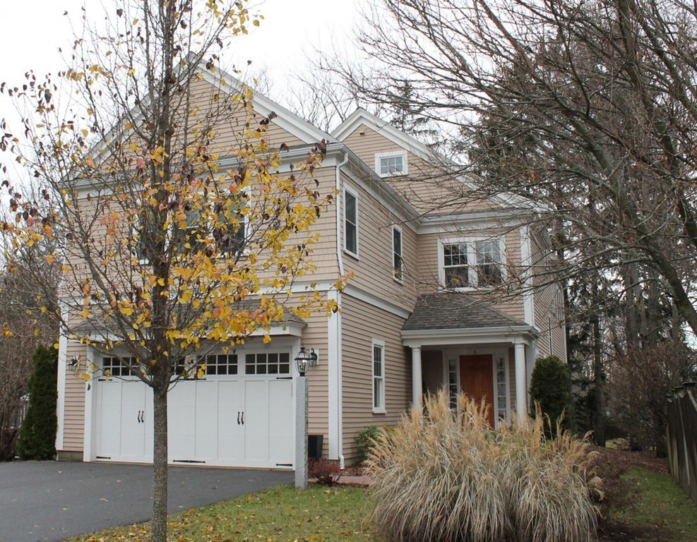 5 Columbus Street Lexington, MA 02421 - Photo 1 of 30