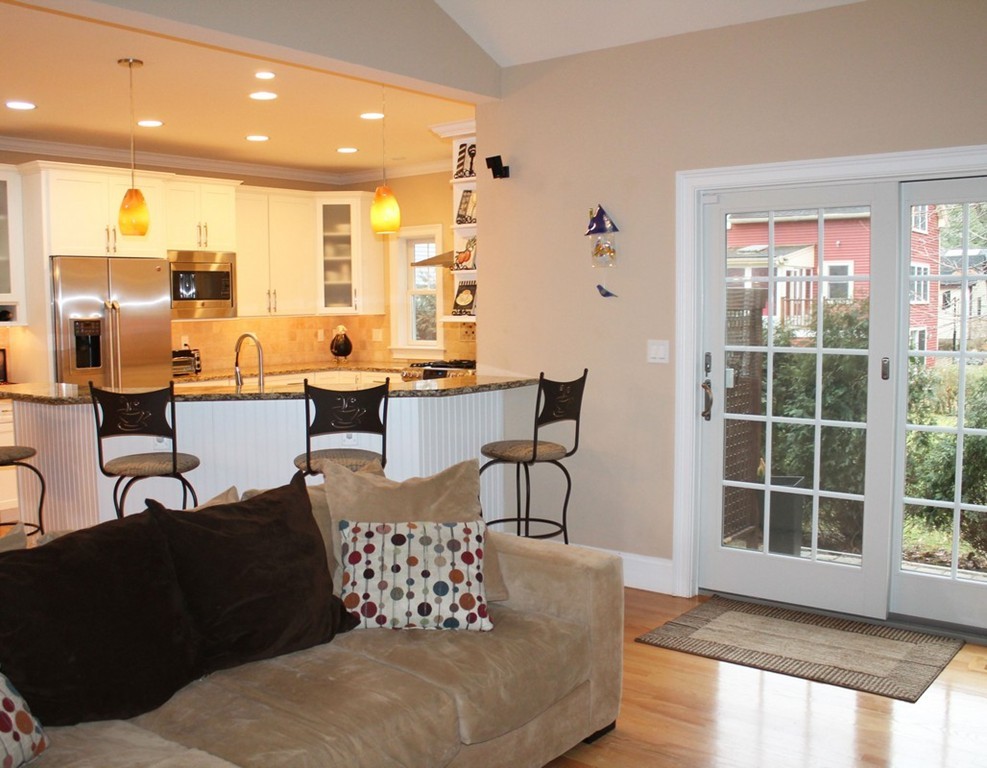 5 Columbus Street Lexington, MA 02421 - Photo 6 of 30