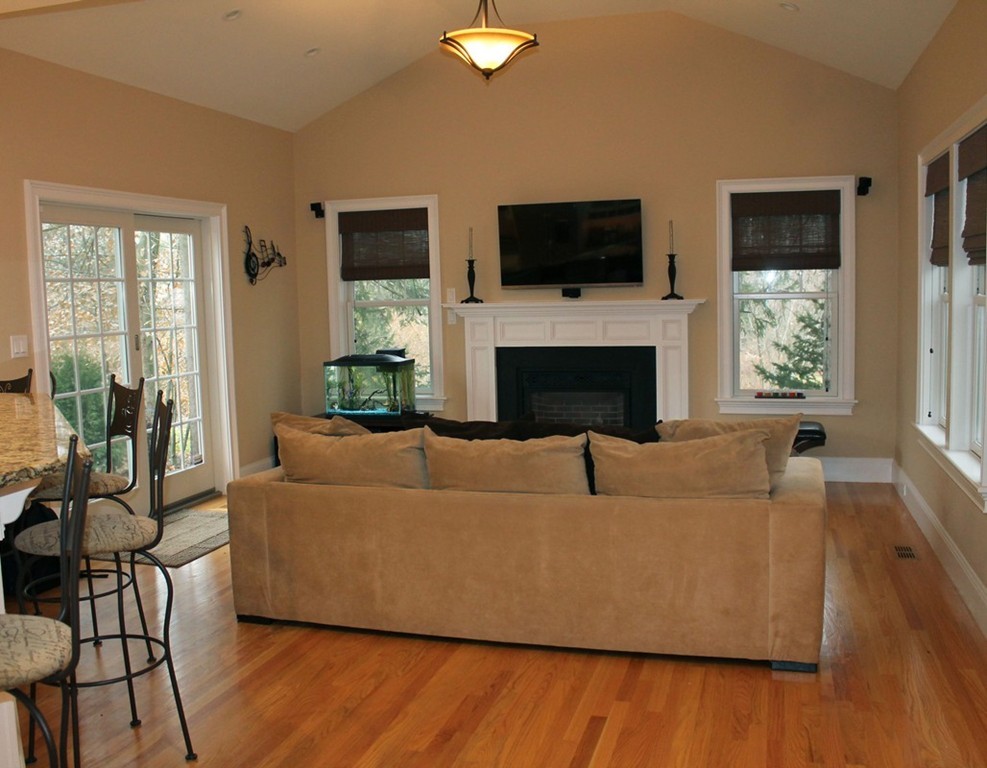 5 Columbus Street Lexington, MA 02421 - Photo 7 of 30