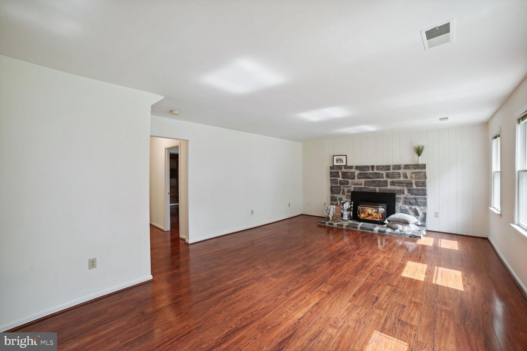 5015 Whetstone Road Columbia, MD 21044 - Photo 14 of 36 Cozy Up