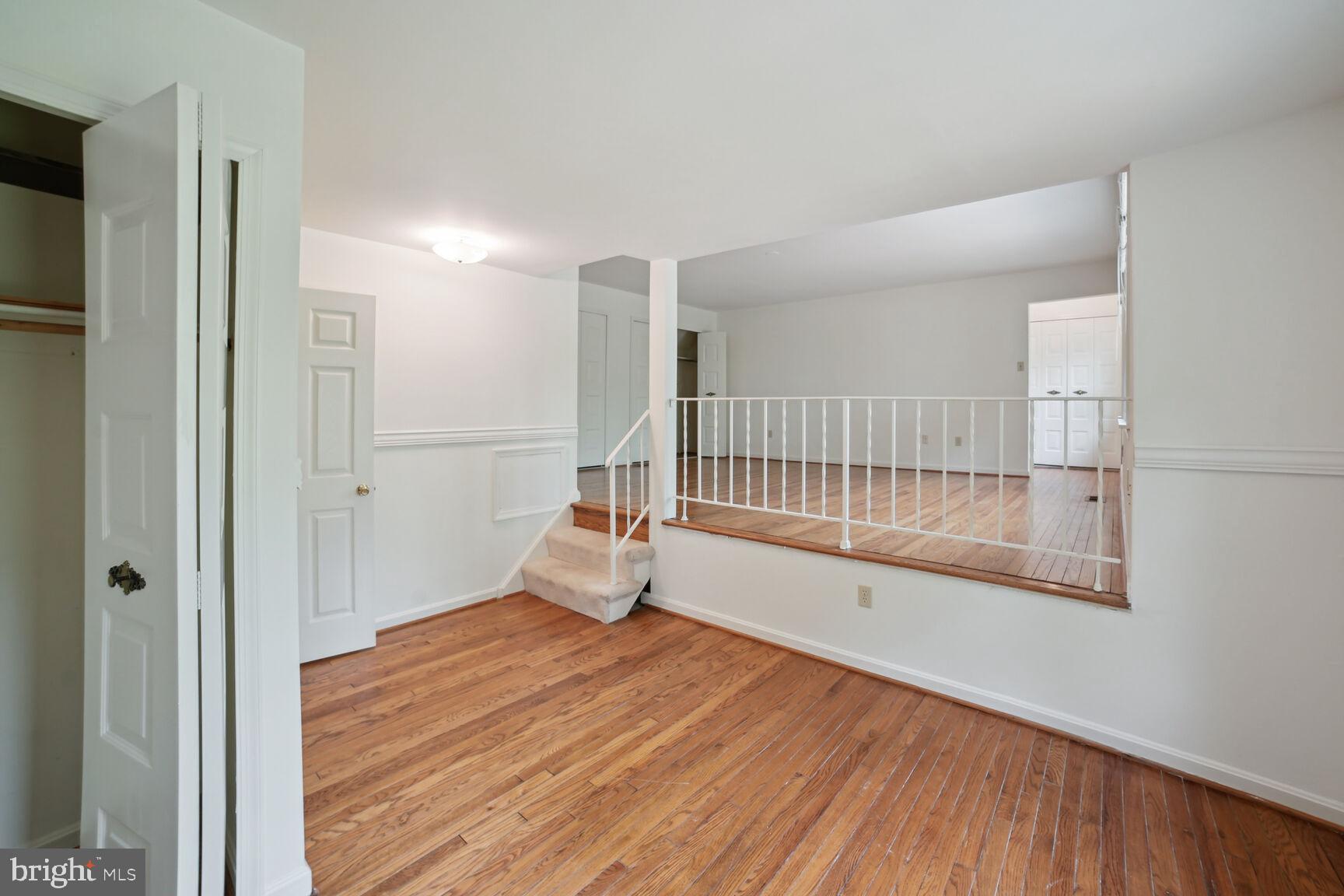 5015 Whetstone Road Columbia, MD 21044 - Photo 18 of 36 Primary Suite w/Sitting Room