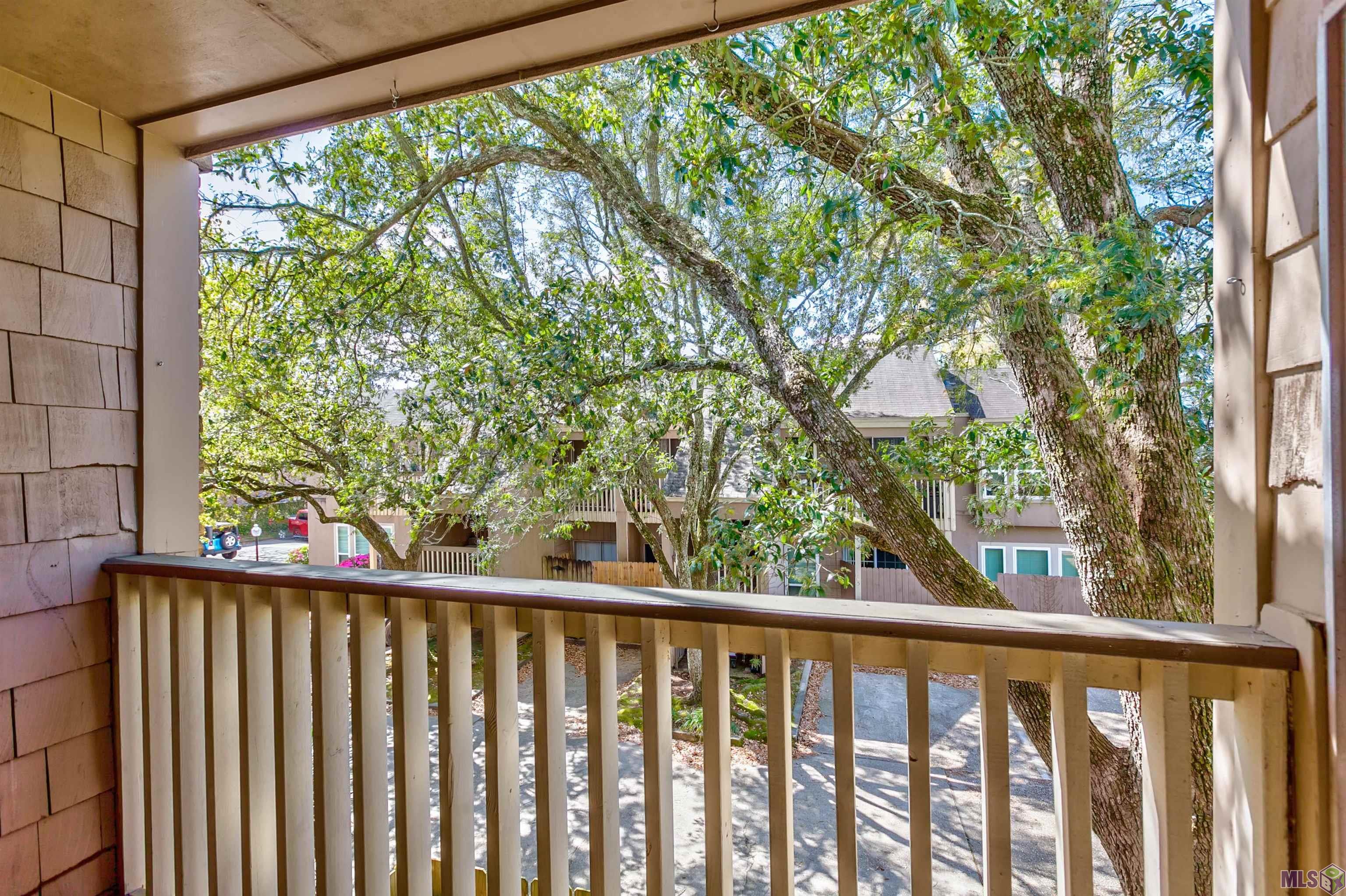 8155 Jefferson Highway, Unit 1301 Baton Rouge, LA 70809 - Photo 9 of 18 Balcony
