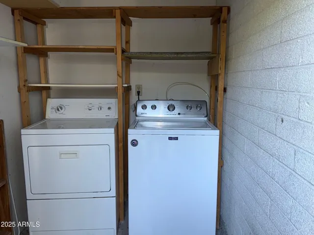 $1,600 | 13212 North 3rd Way, Phoenix, AZ 85022