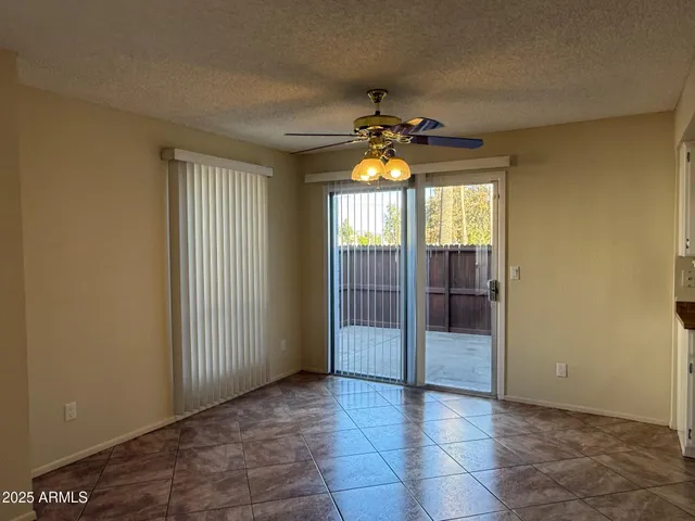 $1,600 | 13212 North 3rd Way, Phoenix, AZ 85022