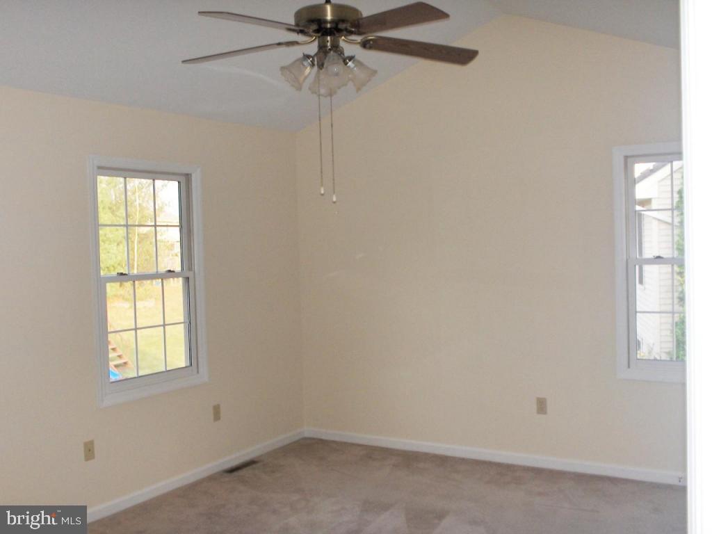 17 Greythorne Road Lancaster, PA 17603 - Photo 16 of 20 Gallery Image 16