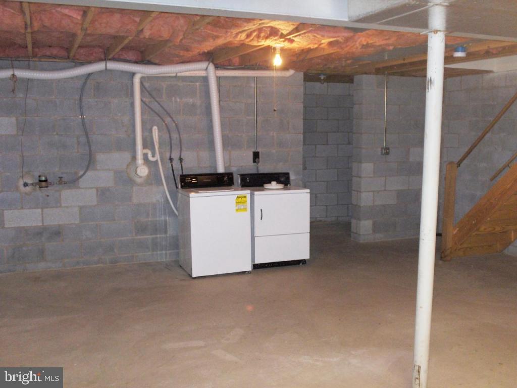 17 Greythorne Road Lancaster, PA 17603 - Photo 6 of 20 Gallery Image 6