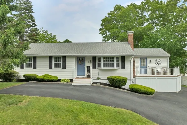 $659,900 | 5 Sussex Court, Haverhill, MA 01835