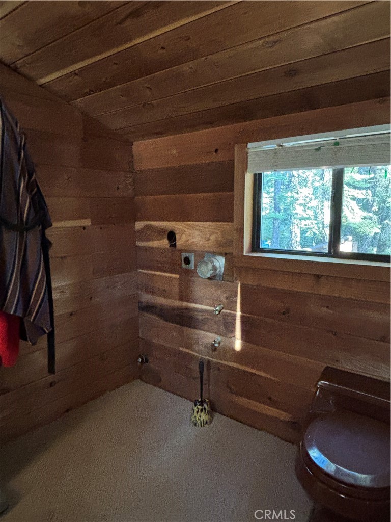 9478 Jones Creek Road, Unit 14 Forest Ranch, CA 95942 - Photo 13 of 35 a room with pool table and a window