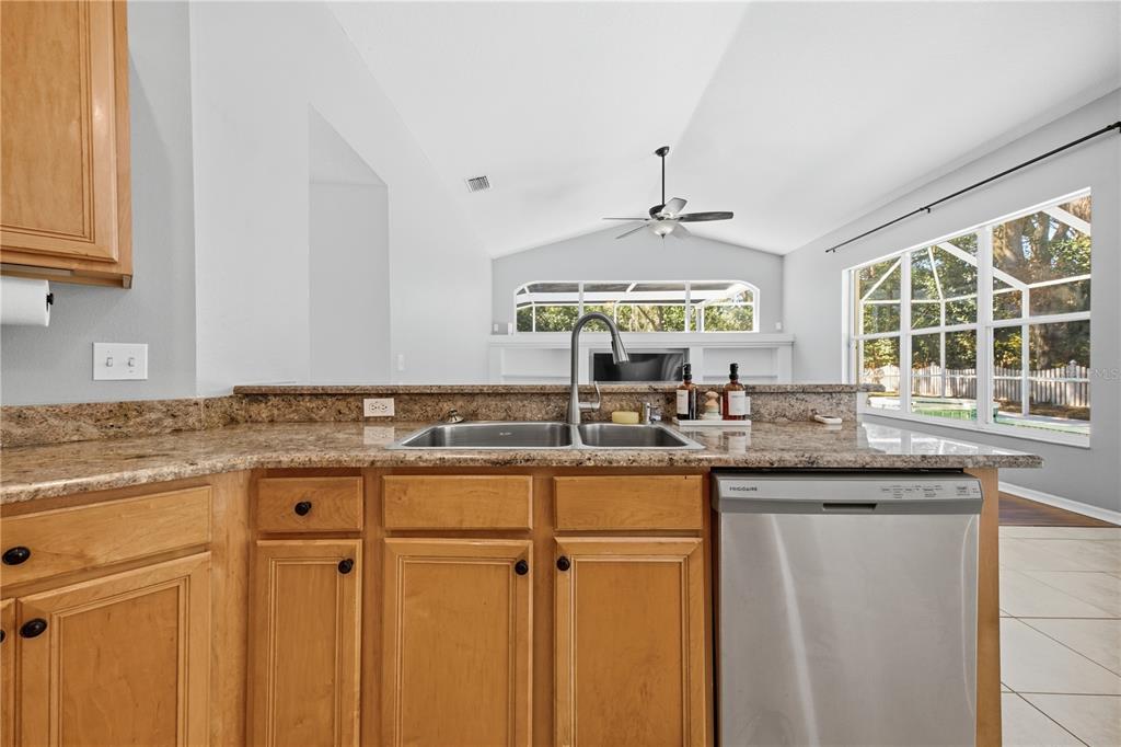 3209 Partridge Point Trail Valrico, FL 33596 - Photo 19 of 47 Gallery Image 19