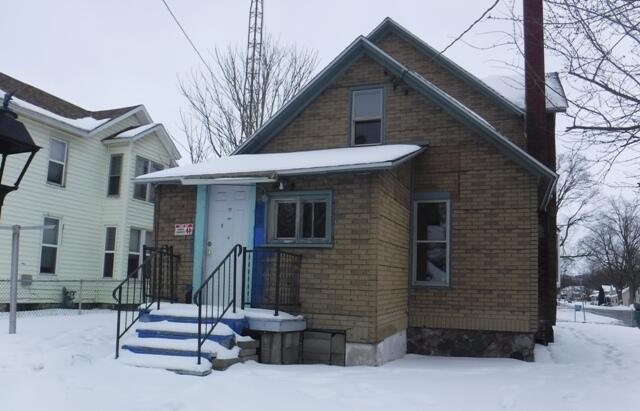 919 4th Street Three Rivers, MI 49093 - Photo 4 of 18 DSCF1772