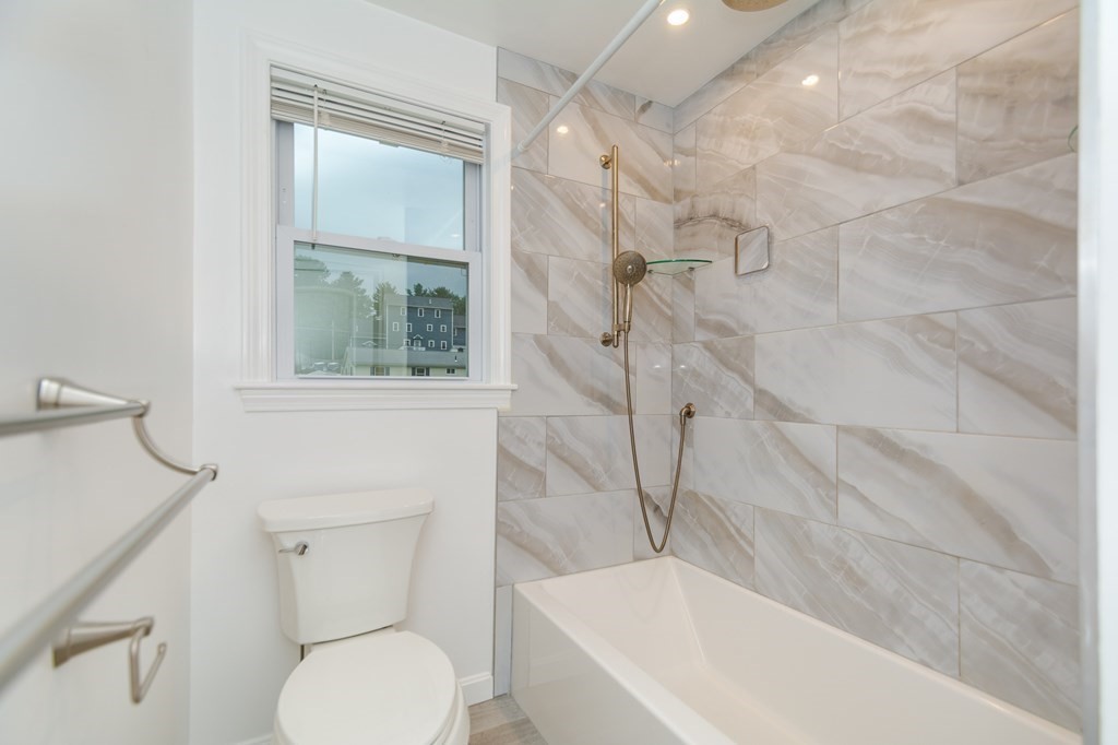 12 Putnam Road Billerica, MA 01821 - Photo 14 of 34
