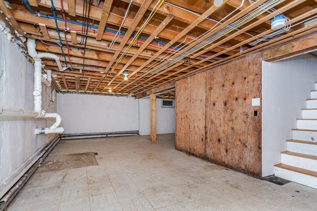 12 Putnam Road Billerica, MA 01821 - Photo 22 of 34
