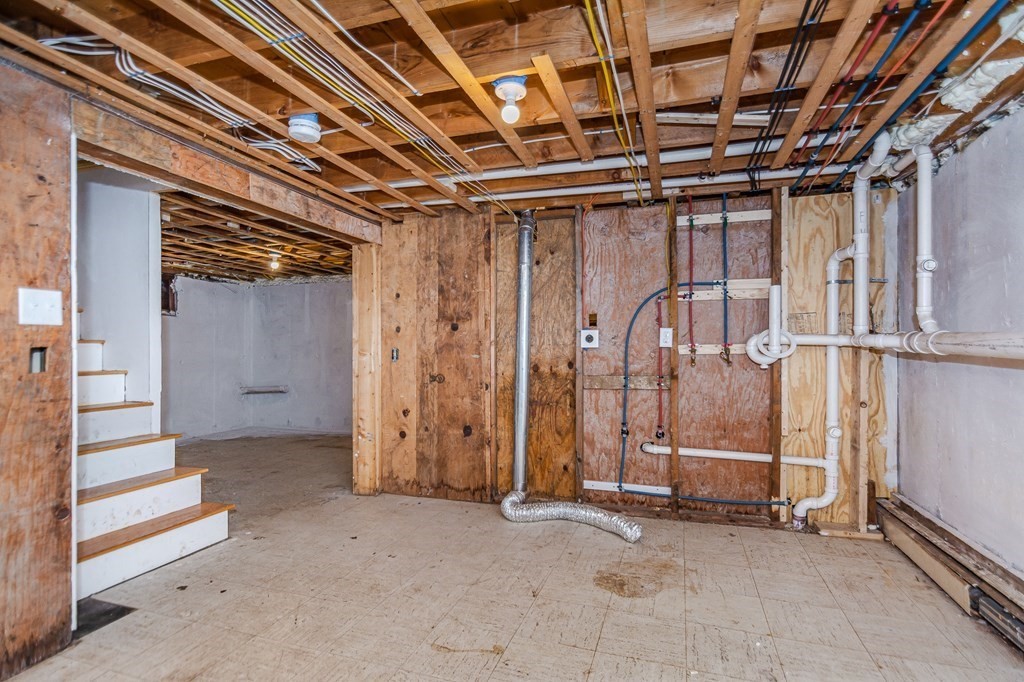 12 Putnam Road Billerica, MA 01821 - Photo 23 of 34