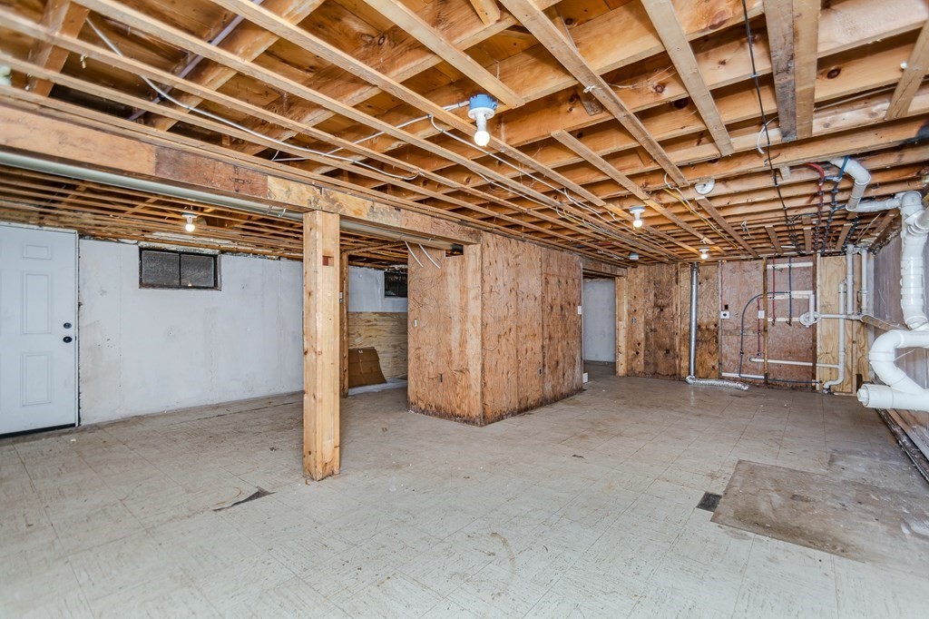 12 Putnam Road Billerica, MA 01821 - Photo 24 of 34