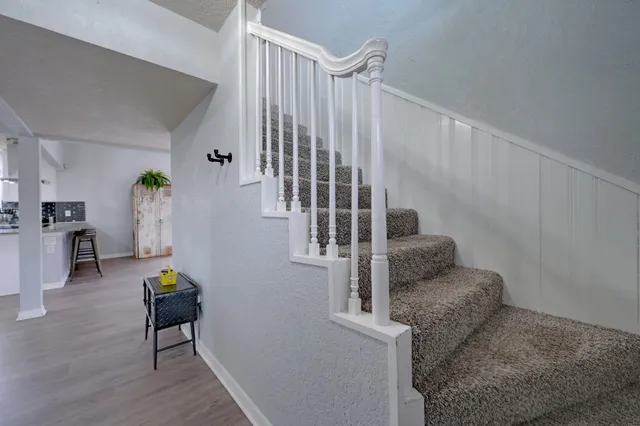 $499,900 | 827 Briarcliff Drive, San Antonio, TX 78213