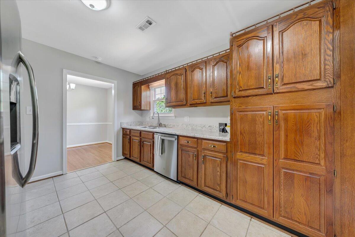 5427 Twilight Road Roanoke, VA 24019 - Photo 13 of 30 17-MIB01400