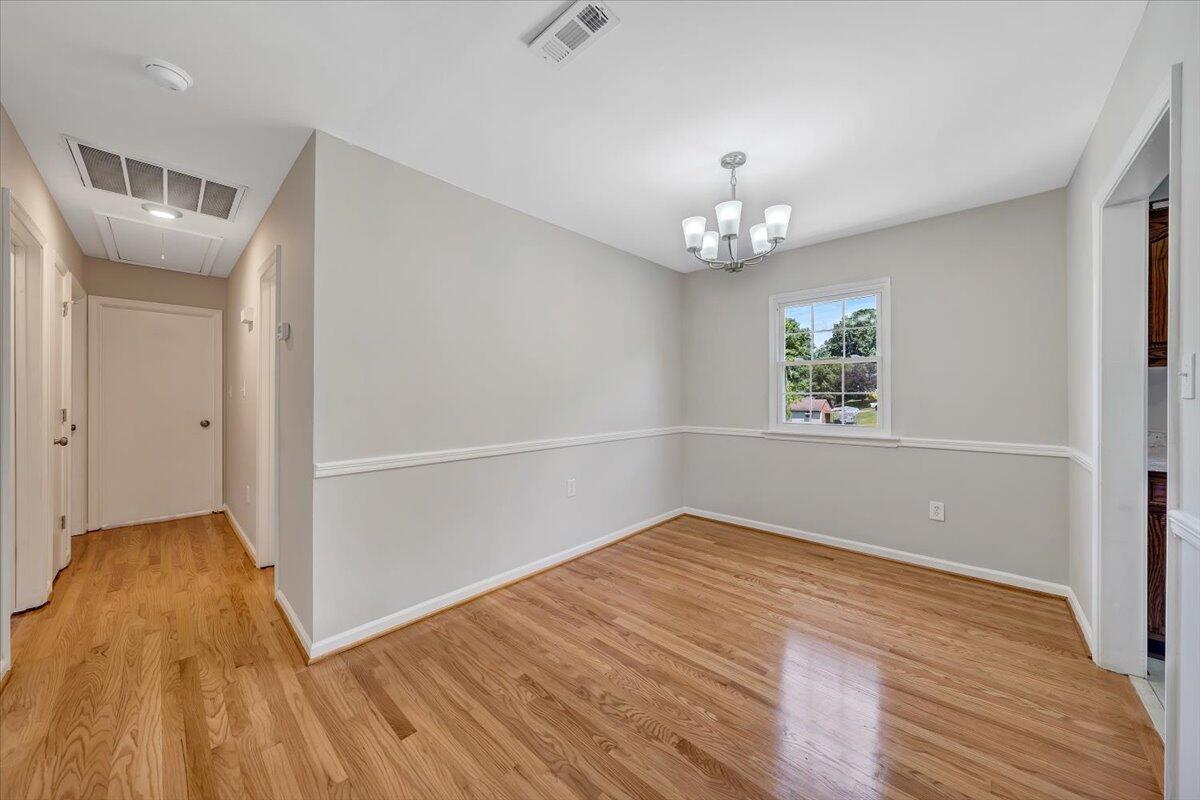 5427 Twilight Road Roanoke, VA 24019 - Photo 8 of 30 03-MIB01358