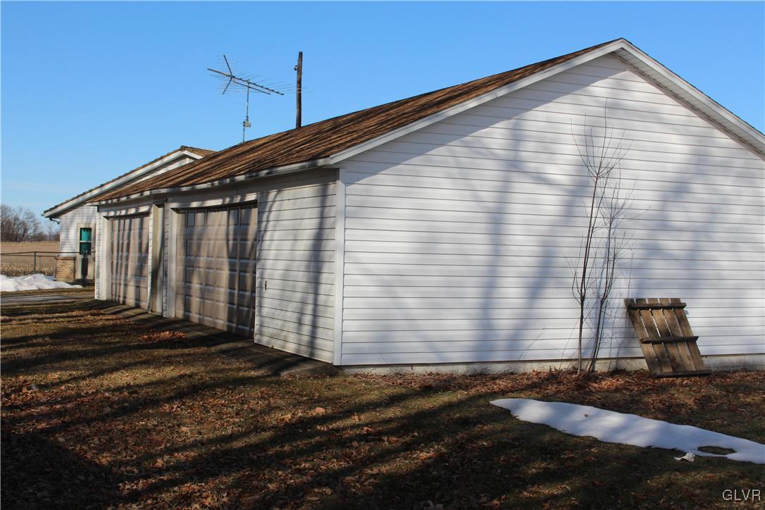 160 Rhoades Road Kutztown, PA 19530 - Photo 3 of 7 Gallery Image 3