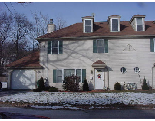 4 Winneconnett Road Worcester, MA 01605 - Photo 1 of 1 Gallery Image 1