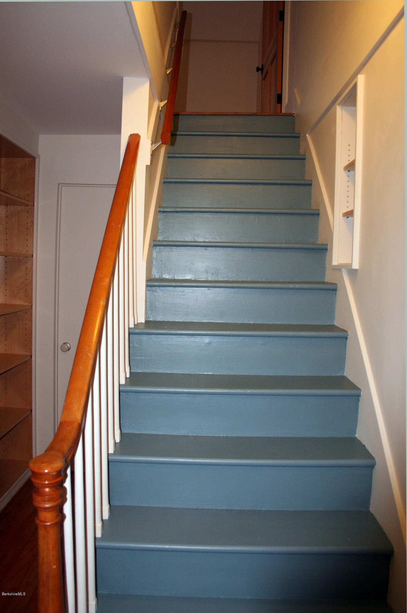 945 State Road Richmond, MA 01254 - Photo 17 of 32