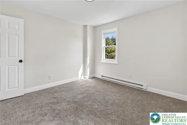 $219,900 | 40 West Garibaldi Avenue, Nesquehoning, PA 18240