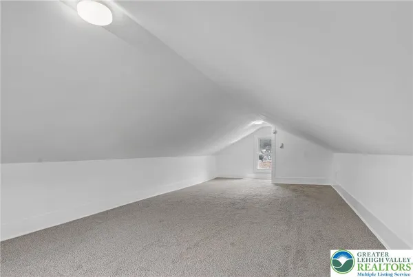 $219,900 | 40 West Garibaldi Avenue, Nesquehoning, PA 18240