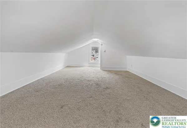 $219,900 | 40 West Garibaldi Avenue, Nesquehoning, PA 18240