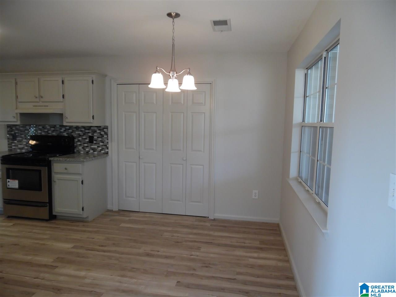 521 Warrior Drive Alabaster, AL 35007 - Photo 15 of 38