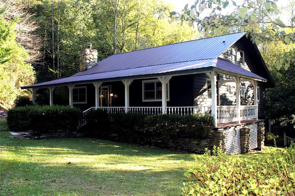 444 Hickory Cove Road Bryson City, NC 28713 - Photo 25 of 42 Gallery Image 25