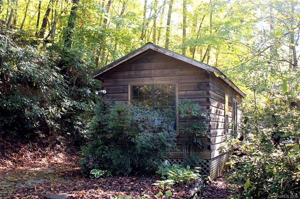 444 Hickory Cove Road Bryson City, NC 28713 - Photo 41 of 42 Gallery Image 41
