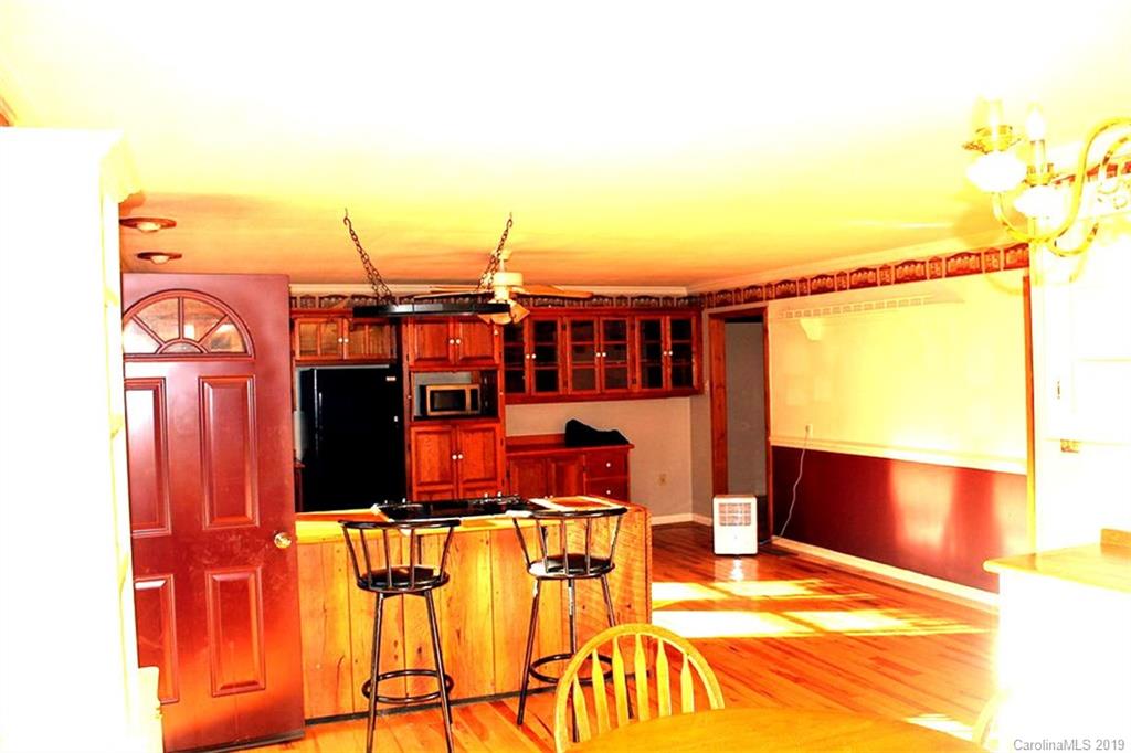 444 Hickory Cove Road Bryson City, NC 28713 - Photo 6 of 42 Gallery Image 6