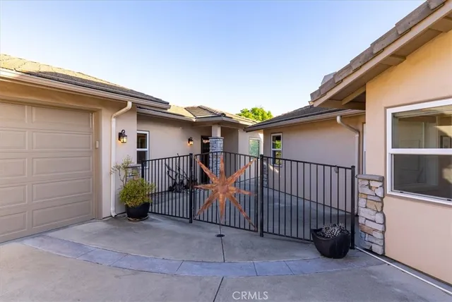 $2,050,000 | 2035 Calle Pattito, Templeton, CA 93465