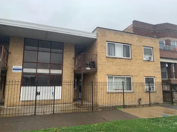 $900 | 5117 South Western Boulevard, Unit 2B7, Chicago, IL 60609