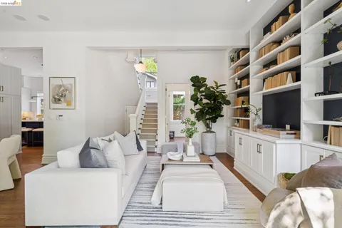 $4,395,000 | 110 Monte Avenue, Piedmont, CA 94611