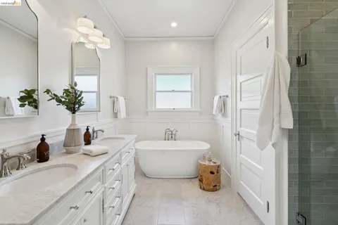 $4,395,000 | 110 Monte Avenue, Piedmont, CA 94611