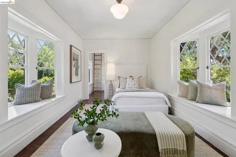 $4,395,000 | 110 Monte Avenue, Piedmont, CA 94611