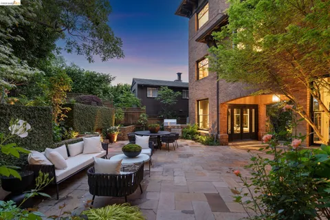 $4,395,000 | 110 Monte Avenue, Piedmont, CA 94611