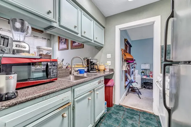 $525,000 | 205 Liverpool Drive, Austin, TX 78745