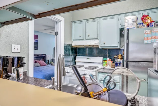 $525,000 | 205 Liverpool Drive, Austin, TX 78745