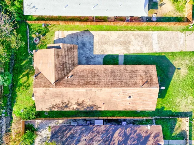 $525,000 | 205 Liverpool Drive, Austin, TX 78745