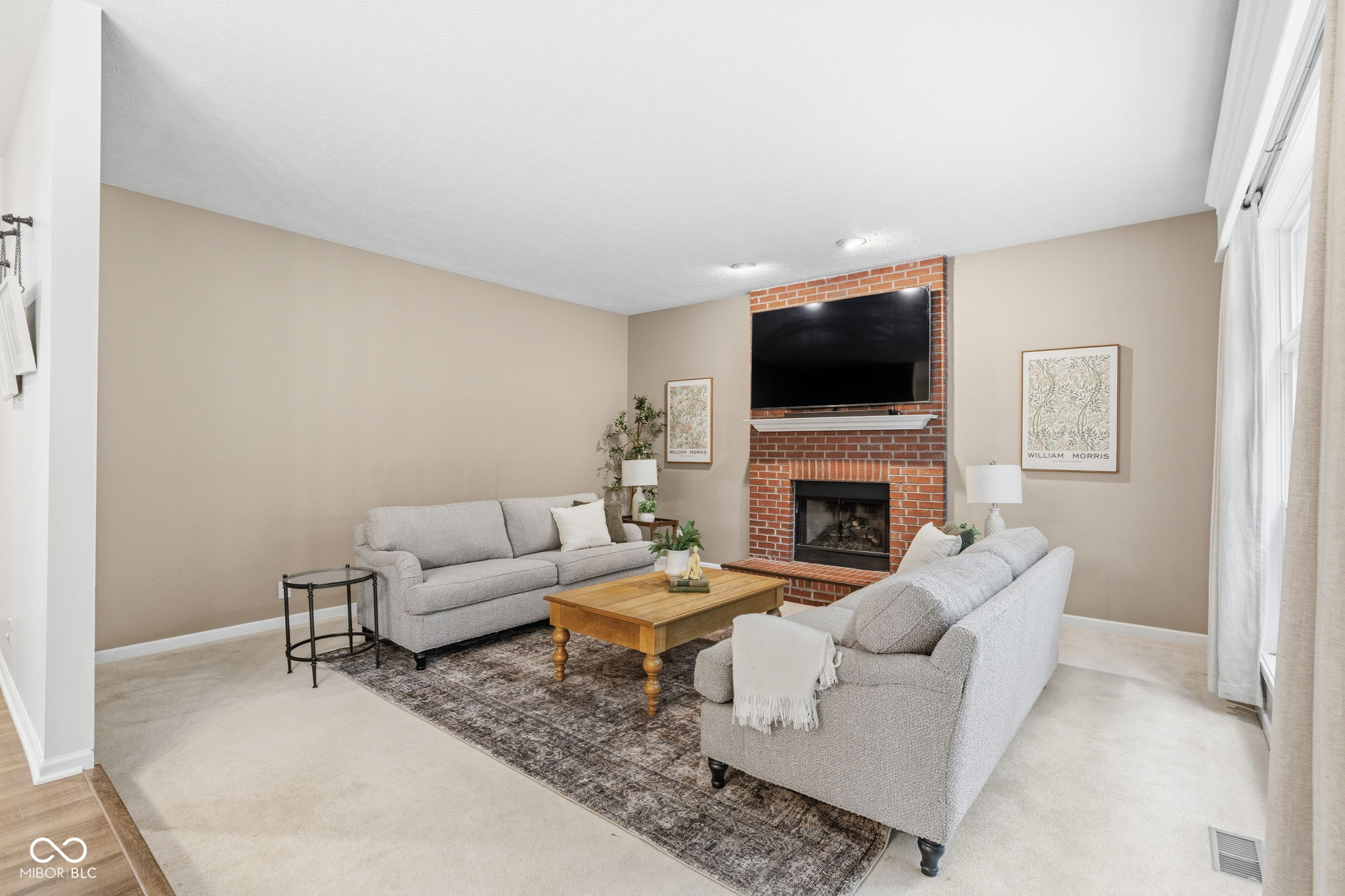1268 Sullivans Ridge Zionsville, IN 46077 - Photo 10 of 55