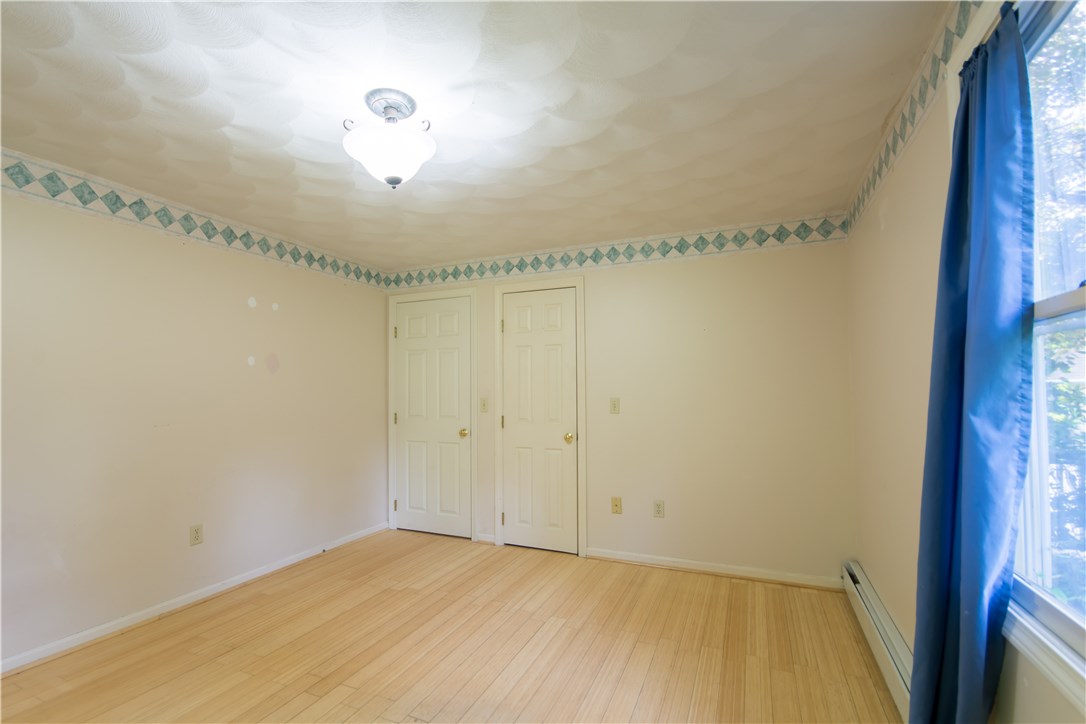 179 Deer Run Road Tiverton, RI 02878 - Photo 19 of 39
