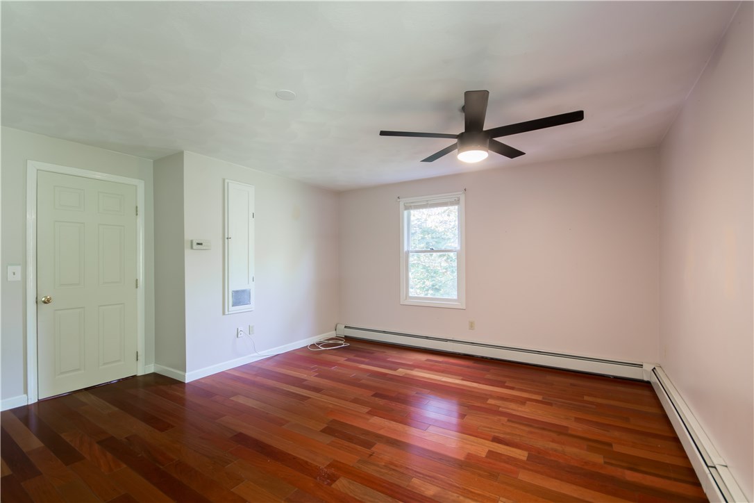 179 Deer Run Road Tiverton, RI 02878 - Photo 21 of 39