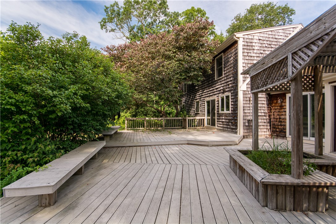 179 Deer Run Road Tiverton, RI 02878 - Photo 31 of 39