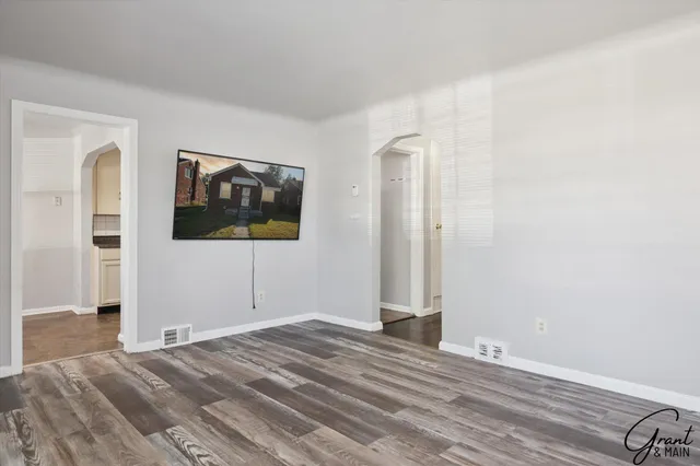 $75,900 | 19608 Buffalo Street, Detroit, MI 48234