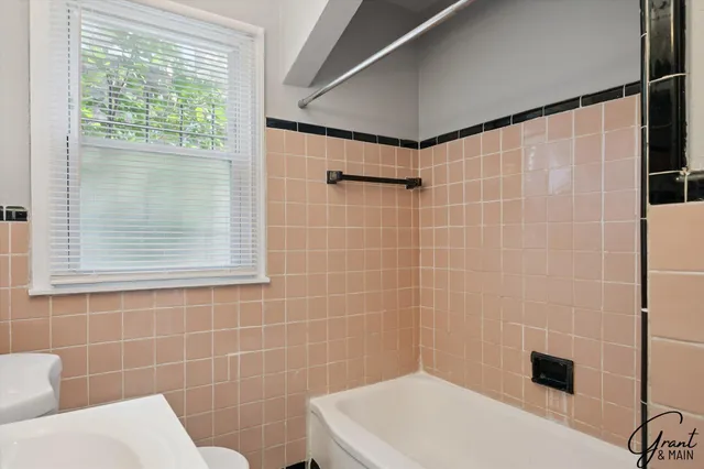 $75,900 | 19608 Buffalo Street, Detroit, MI 48234