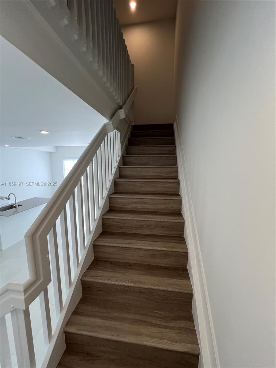 34515 Southwest 191st Court Homestead, FL 33034 - Photo 10 of 25 a view of entryway