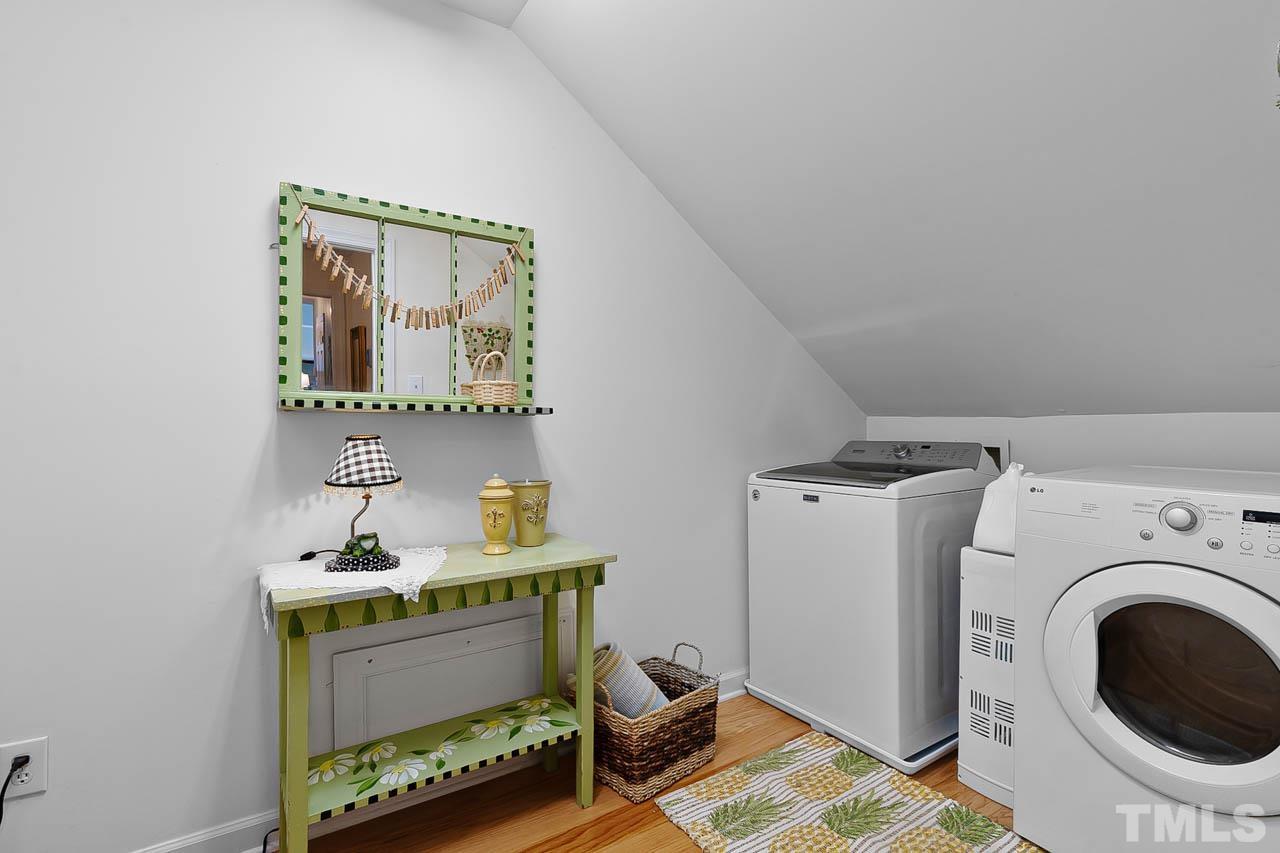3500 Proprietor Way Raleigh, NC 27612 - Photo 39 of 47 a utility room with dryer and washer