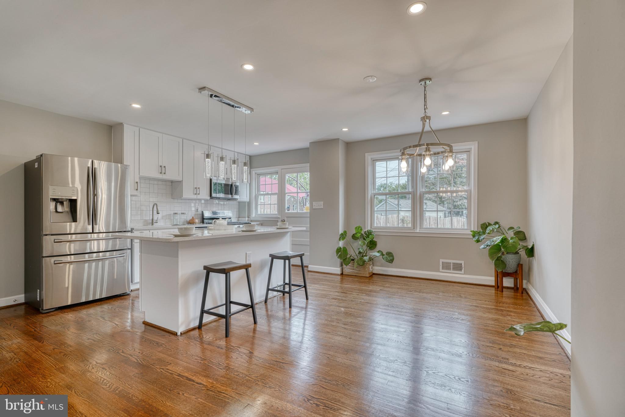 7041 Heathfield Road Baltimore, MD 21212 - Photo 1 of 45